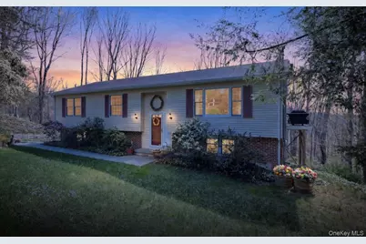 8 Debbie Lane, Lewisboro, NY 10518 - Photo 1