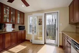 8 Debbie Ln, Lewisboro, NY 10518 - Photo 9