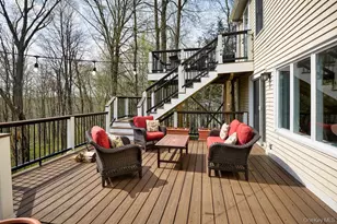 8 Debbie Ln, Lewisboro, NY 10518 - Photo 3
