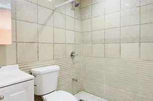 139-18 Lakewood Ave, Jamaica, NY 11435 - Photo 11