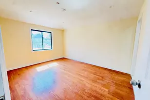 139-18 Lakewood Ave, Jamaica, NY 11435 - Photo 9