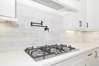 57 Maeder Avenue, Merrick, NY 11566 - Photo 15