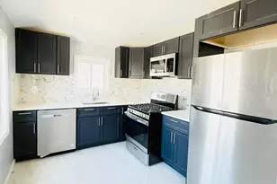 139-22 Lakewood Ave, Jamaica, NY 11435 - Photo 5