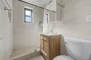 211-02 73rd Ave, Oakland Gardens, NY 11364 - Photo 9