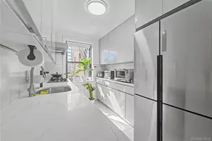 211-02 73rd Ave, Oakland Gardens, NY 11364 - Photo 5