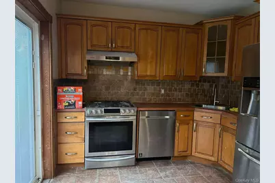 8860 240th Street, Bellerose, NY 11426 - Photo 7