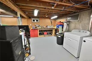 28 Dartmouth Dr, Smithtown, NY 11787 - Photo 35