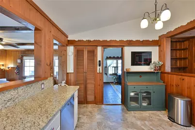 28 Dartmouth Drive, Smithtown, NY 11787 - Photo 15
