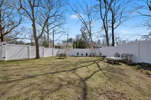 95 Colonial St, East Northport, NY 11731 - Photo 41