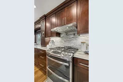 95 Colonial Street, East Northport, NY 11731 - Photo 19