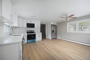 19 Creek Bend Rd, Hopewell Junction, NY 12533 - Photo 3