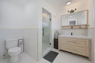 28 Vanderbilt Ave, Babylon, NY 11702 - Photo 29