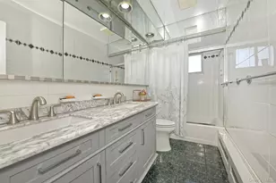 12 Oak Dr, Plainview, NY 11803 - Photo 15