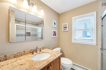 25 Flanders Place, West Babylon, NY 11704 - Photo 11