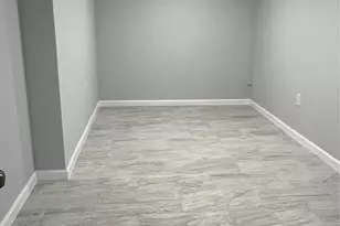 177-29 Leslie Rd, Jamaica, NY 11434 - Photo 17