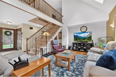 256 Overlook Road, Poughkeepsie, NY 12603 - Photo 17