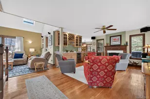 256 Overlook Rd, Poughkeepsie, NY 12603 - Photo 7