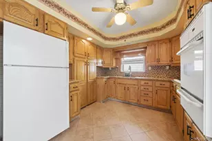 416 Hawthorne Ave, Yonkers, NY 10705 - Photo 5