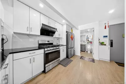 143-16 41st Ave #4E, Flushing, NY 11355 - Photo 9