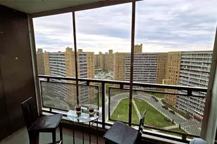 61-55 98th St, Rego Park, NY 11374 - Photo 23