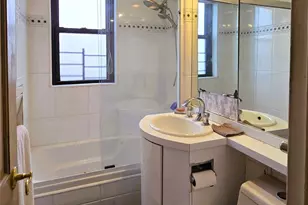 61-55 98th St, Rego Park, NY 11374 - Photo 7