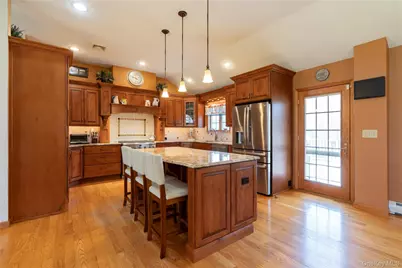 30 Huckleberry Lane, Hopewell Junction, NY 12533 - Photo 17
