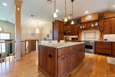 30 Huckleberry Lane, Hopewell Junction, NY 12533 - Photo 27