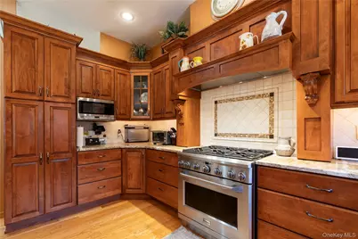 30 Huckleberry Lane, Hopewell Junction, NY 12533 - Photo 23