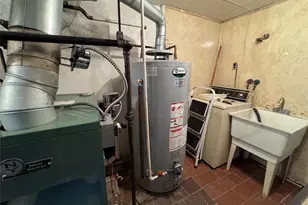 73-30 67th Dr, Middle Village, NY 11379 - Photo 7