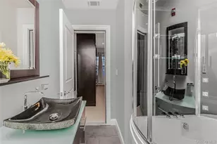 543 Main St, New Rochelle, NY 10801 - Photo 15