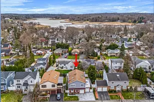 26 Violet Rd, Bayville, NY 11709 - Photo 23