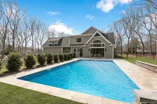 1355 Little Peconic Bay Rd, Cutchogue, NY 11935 - Photo 5