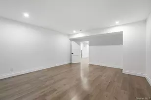 1355 Little Peconic Bay Rd, Cutchogue, NY 11935 - Photo 27