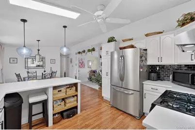 32 2nd Drive, Hyde Park, NY 12538 - Photo 17