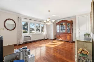 471 Parker Ave, Levittown, NY 11756 - Photo 21