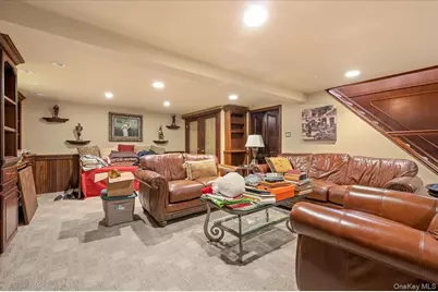 471 Parker Avenue, Levittown, NY 11756 - Photo 17