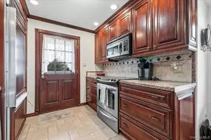 471 Parker Ave, Levittown, NY 11756 - Photo 13