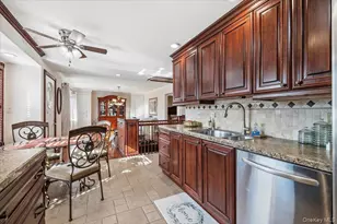 471 Parker Ave, Levittown, NY 11756 - Photo 25