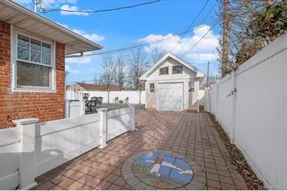 471 Parker Avenue, Levittown, NY 11756 - Photo 27