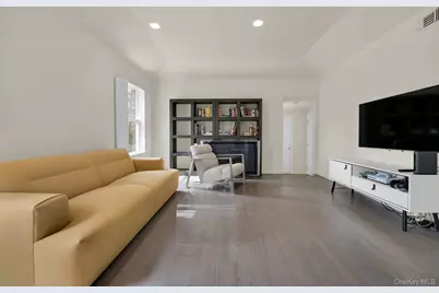 26 Lakeside Lane, Westhampton, NY 11977 - Photo 5