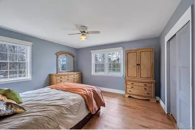 50 Sudbury Lane, Westbury, NY 11590 - Photo 19