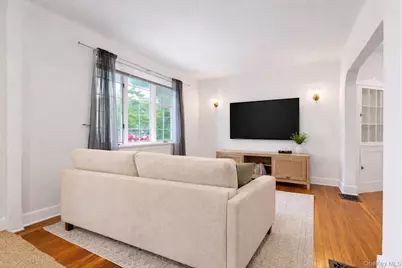 1311 Henry Avenue, Mamaroneck, NY 10543 - Photo 3