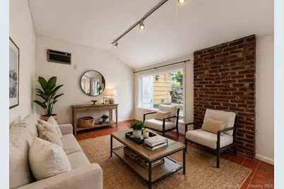 1311 Henry Avenue, Mamaroneck, NY 10543 - Photo 9