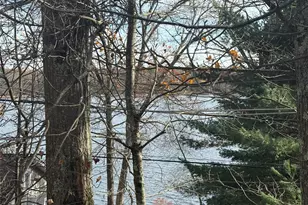 16 Fairway Dr, Highland Lake, NY 12743 - Photo 7