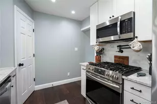 2381 Yorktown St, Oceanside, NY 11572 - Photo 17