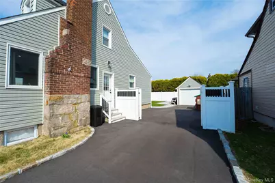 2381 Yorktown Street, Oceanside, NY 11572 - Photo 49