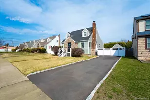 2381 Yorktown St, Oceanside, NY 11572 - Photo 39