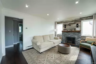 2381 Yorktown Street, Oceanside, NY 11572 - Photo 19