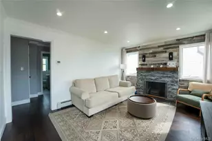 2381 Yorktown St, Oceanside, NY 11572 - Photo 19