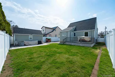 2381 Yorktown Street, Oceanside, NY 11572 - Photo 45